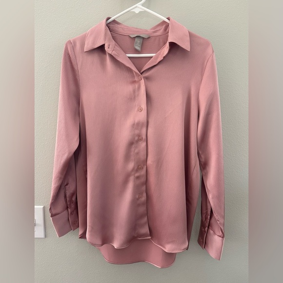 H&M Tops - H&M Dusty Pink Button Down Shirt